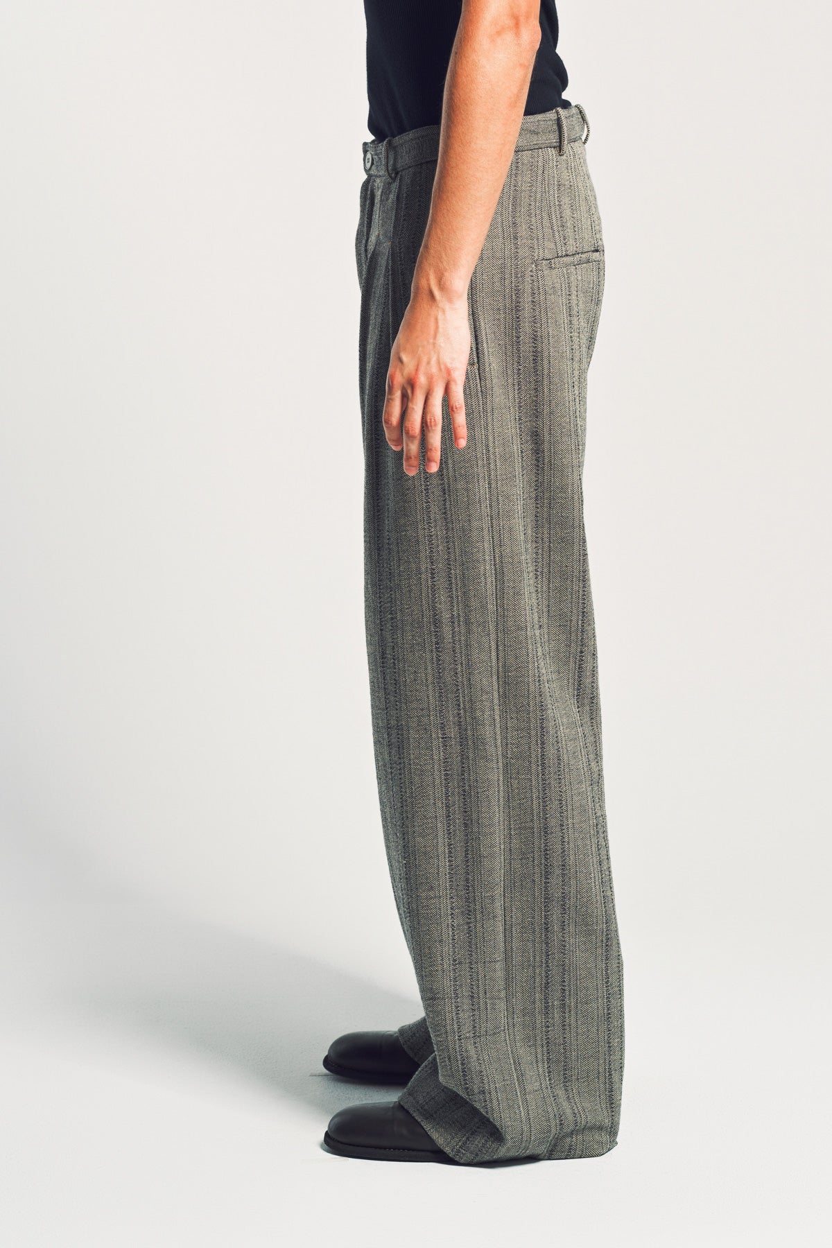 K'ANG | STRIPED LARGE FIT TROUSERS