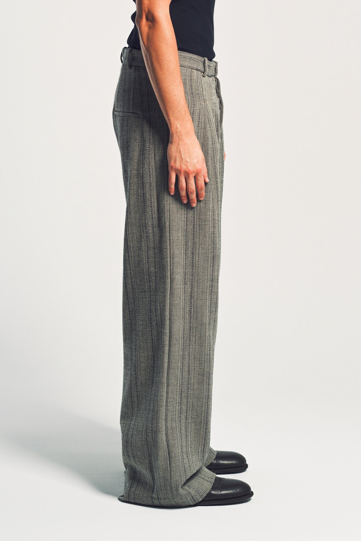 K'ANG | STRIPED LARGE FIT TROUSERS