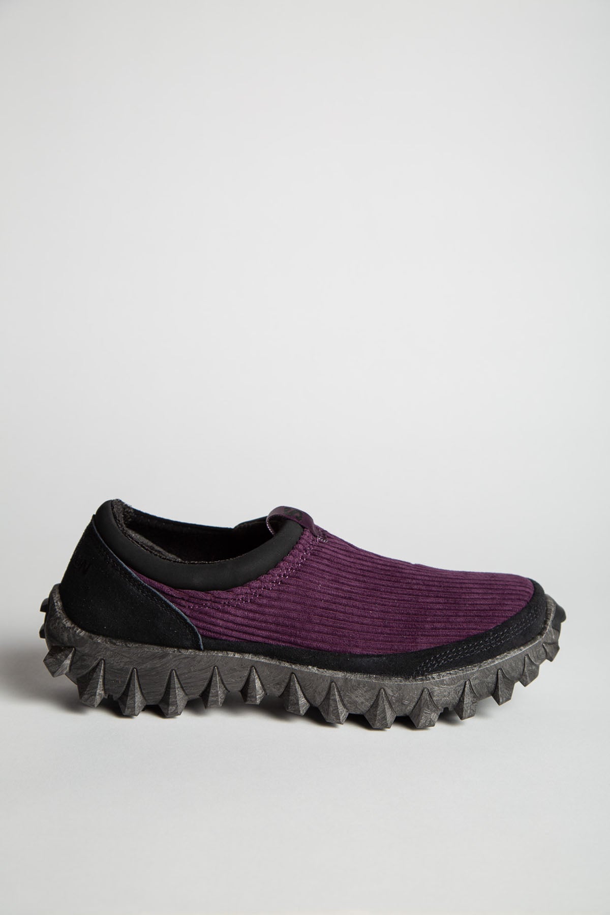 SALOMON | SNOWCLOG CORDUROY SNEAKERS