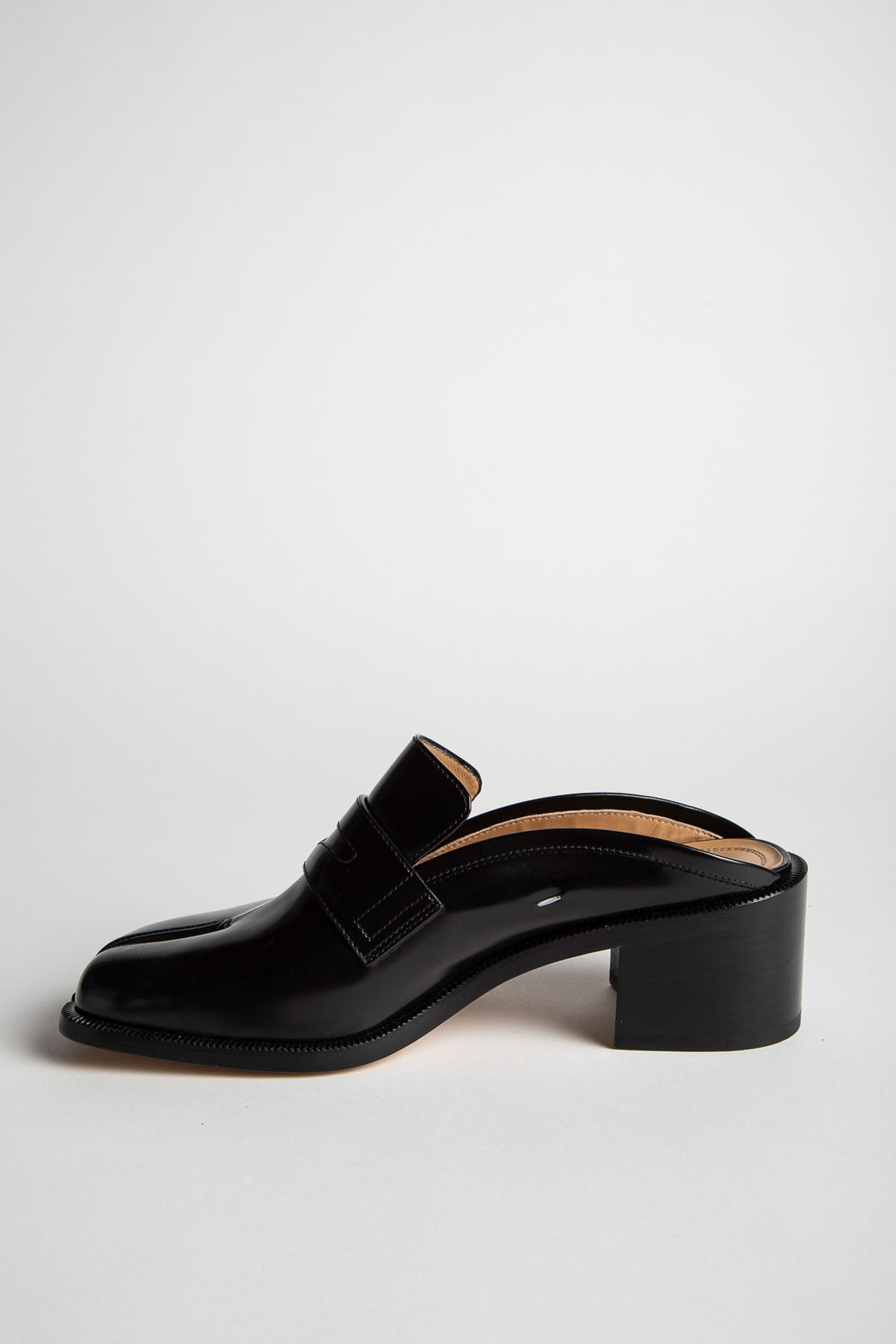 MAISON MARGIELA | TABI CITY LOAFER MULES