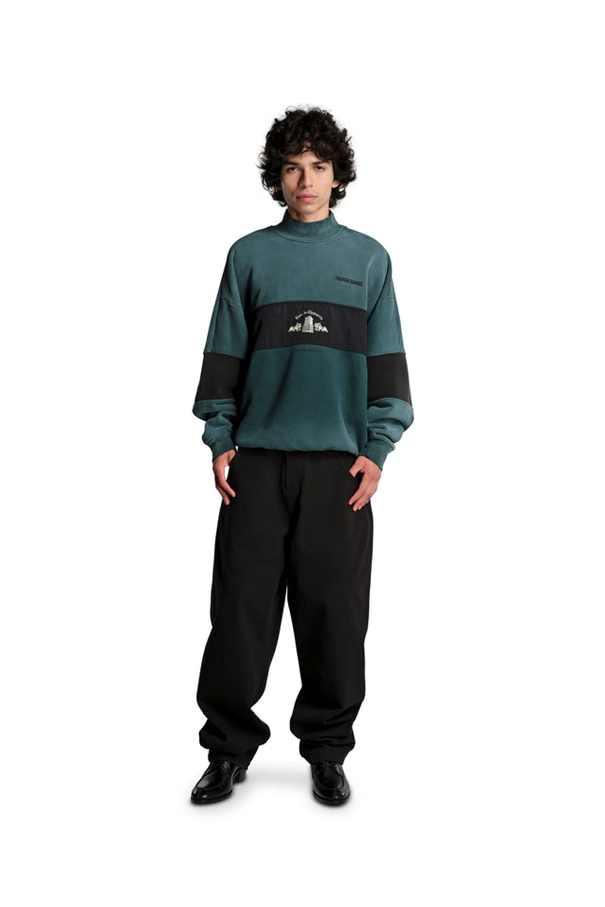 WILLY CHAVARRIA | GREEN CASA DE CHAVARRIA CREWNECK