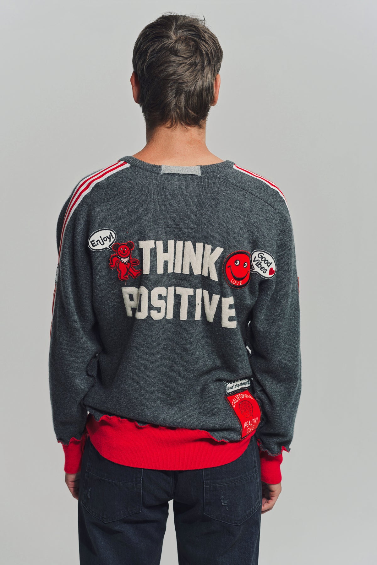 BEVERLY HILLS RECYCLER | I LOVE LA V-NECK SWEATER