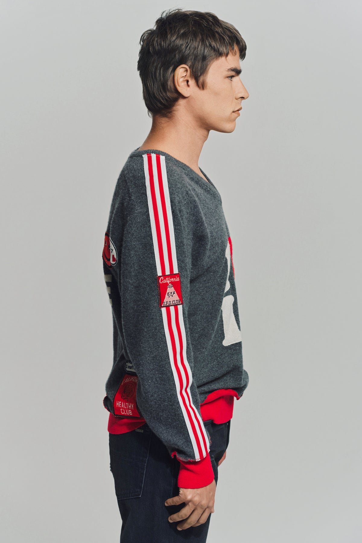 BEVERLY HILLS RECYCLER | I LOVE LA V-NECK SWEATER - MAXFIELD LA