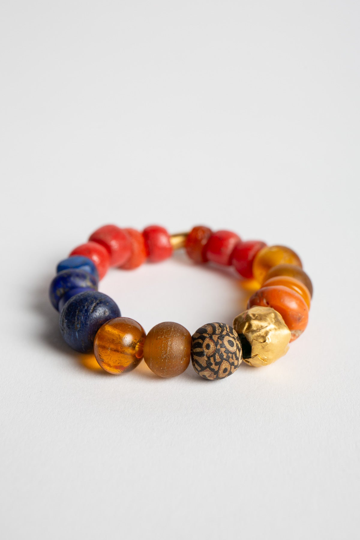 ELI HALILI | YELLOW GOLD CORAL, LAPIS, & AMBER BRACELET