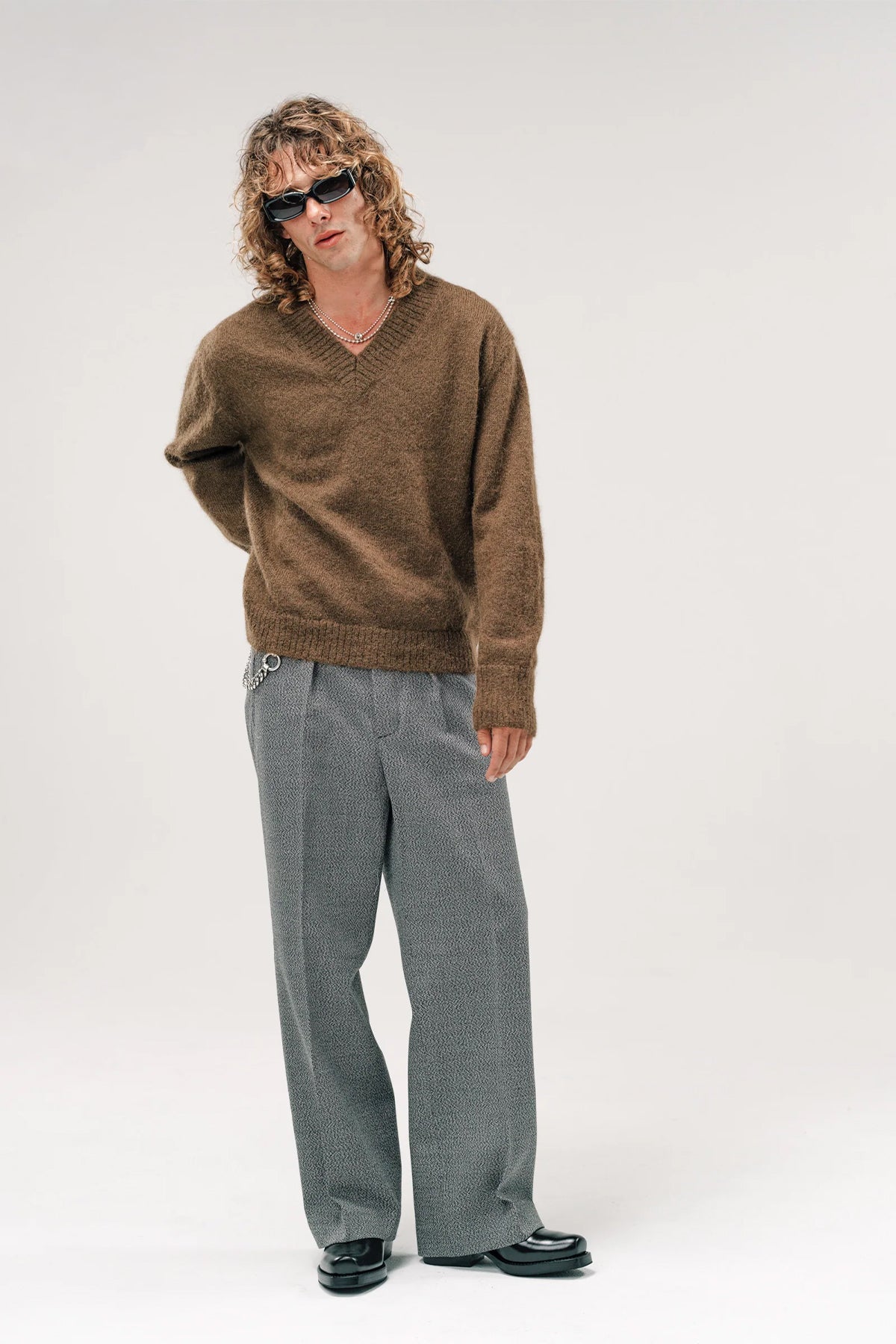 SECOND/LAYER | VEXED V-NECK SWEATER