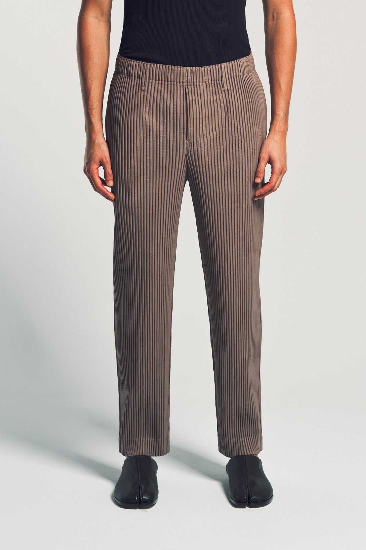 HOMME PLISSÉ ISSEY MIYAKE | TAILORED PLEATED PANTS
