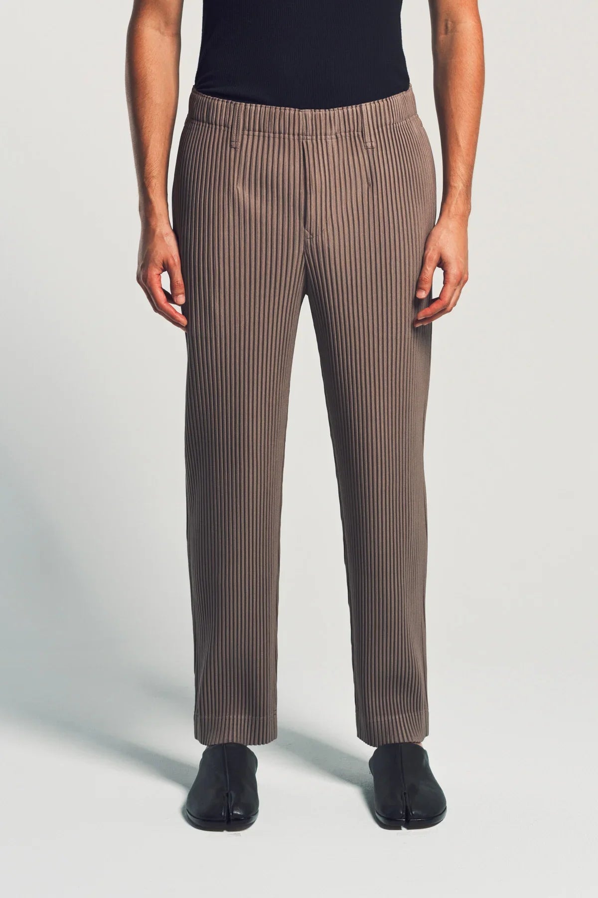 HOMME PLISSÉ ISSEY MIYAKE | TAILORED PLEATED PANTS