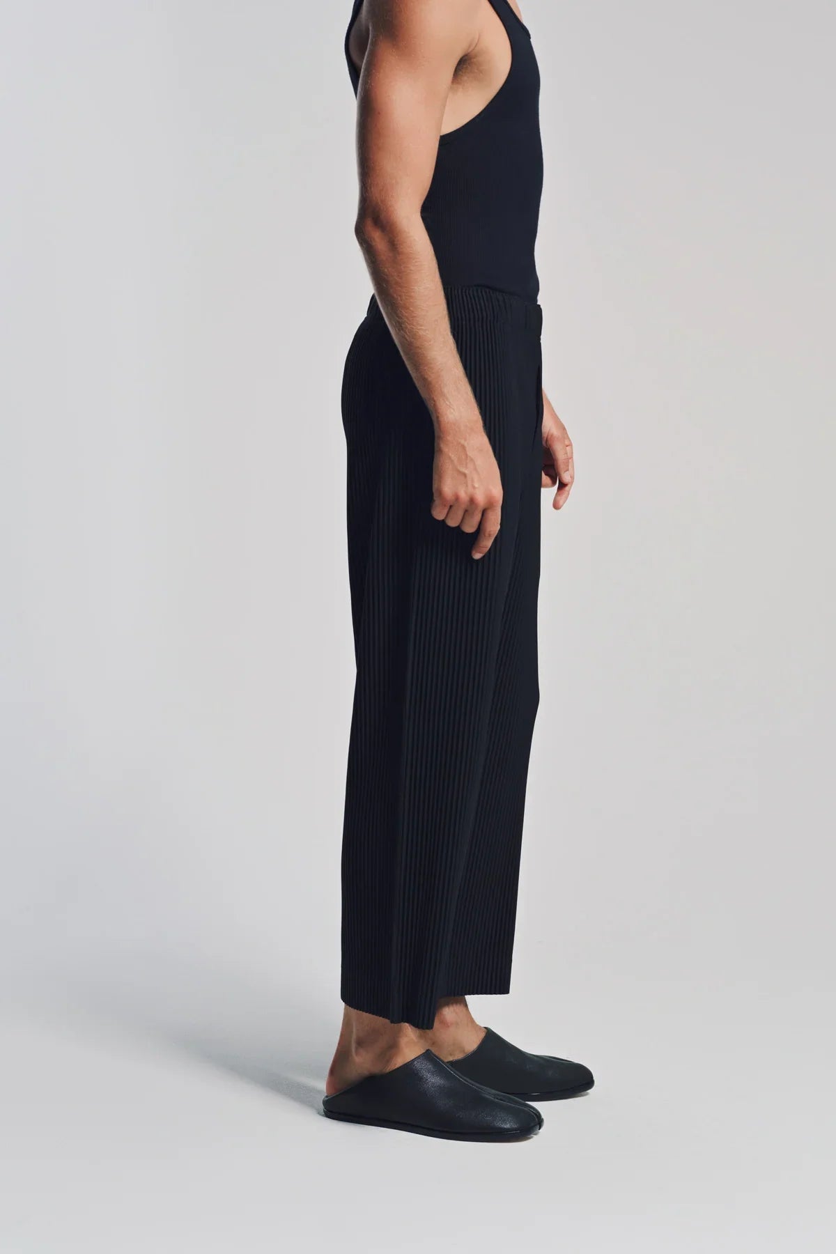 HOMME PLISSÉ ISSEY MIYAKE | PLEATED PANTS