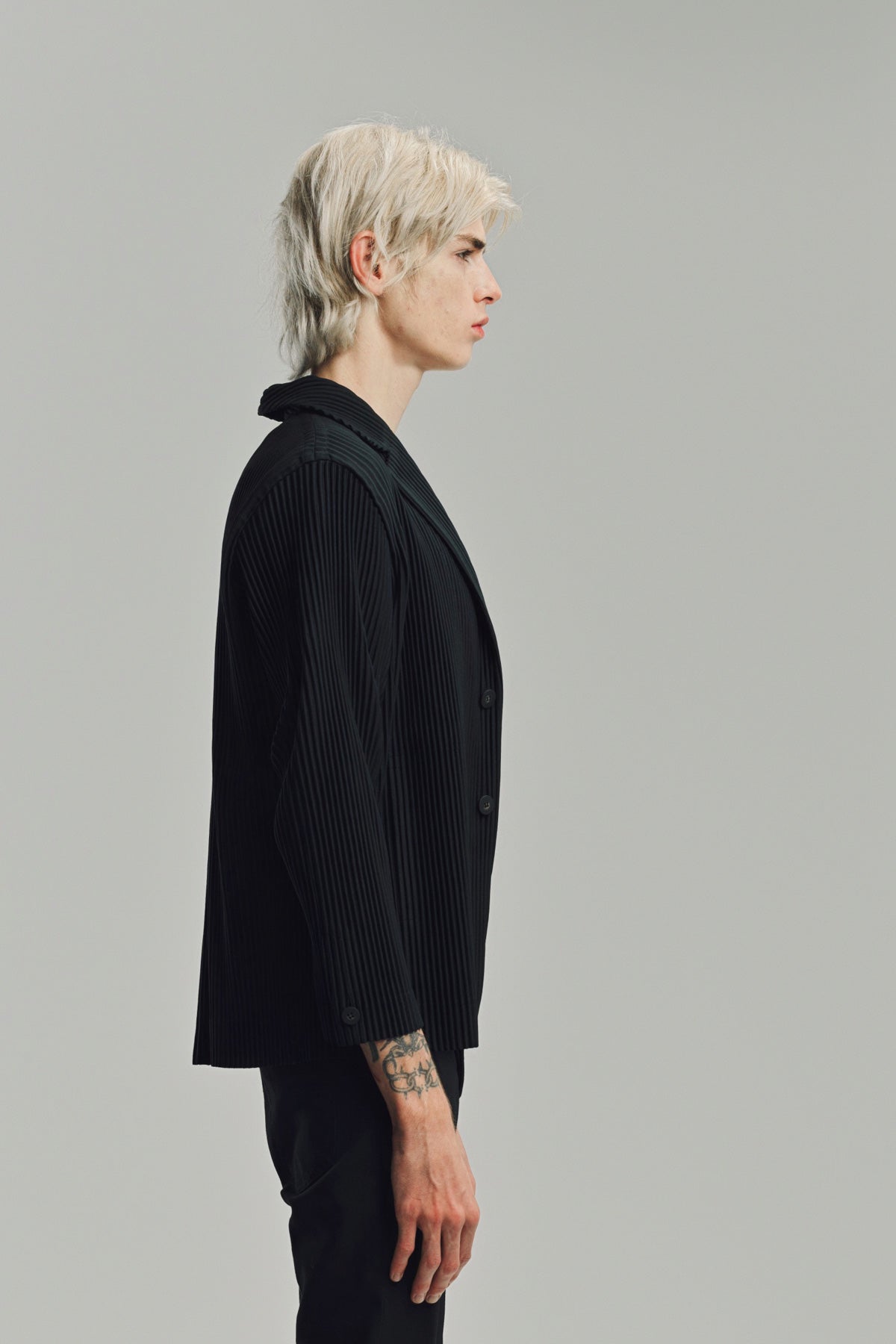 HOMME PLISSÉ ISSEY MIYAKE | BASICS BLAZER