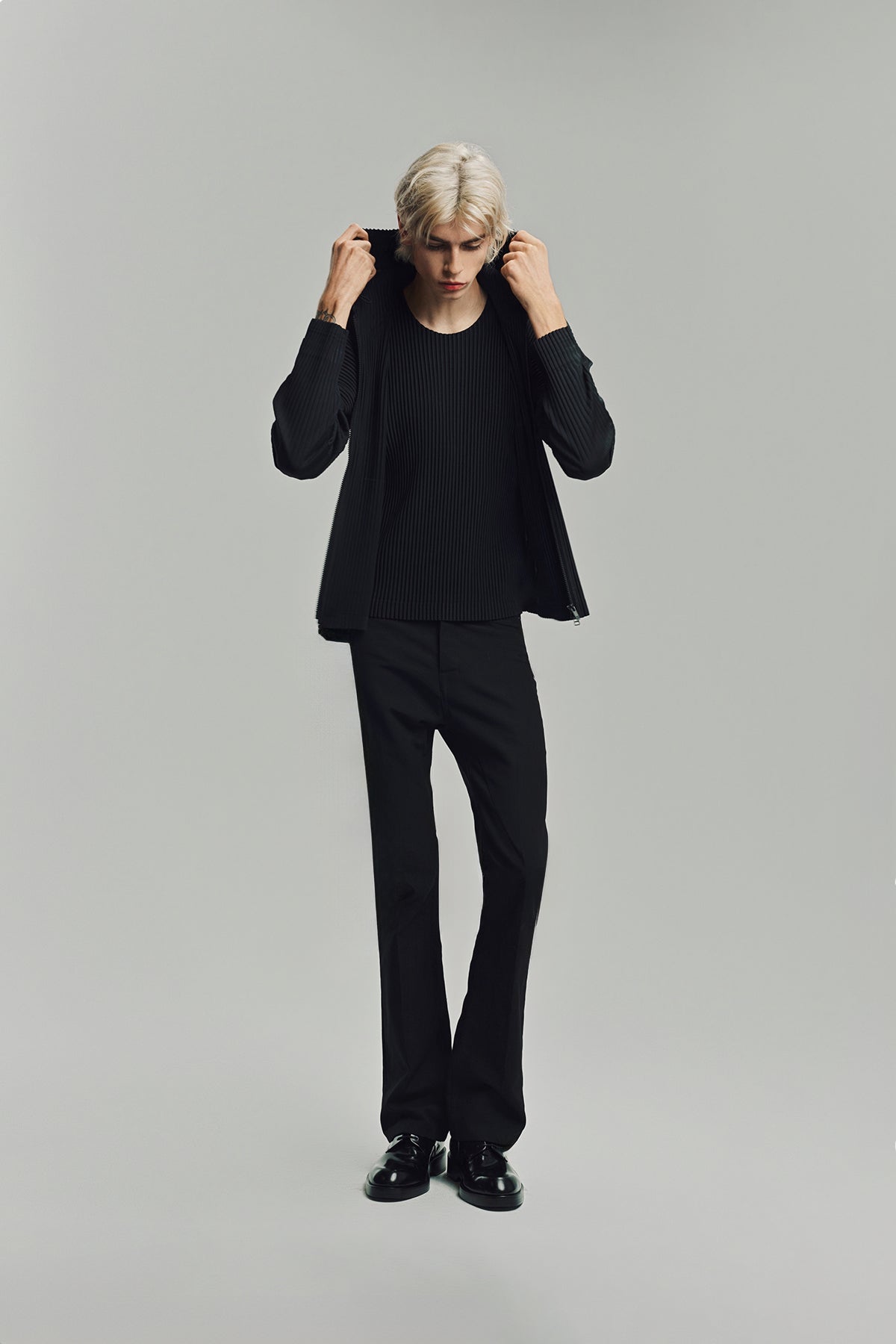 HOMME PLISSÉ ISSEY MIYAKE | ZIP HOODIE