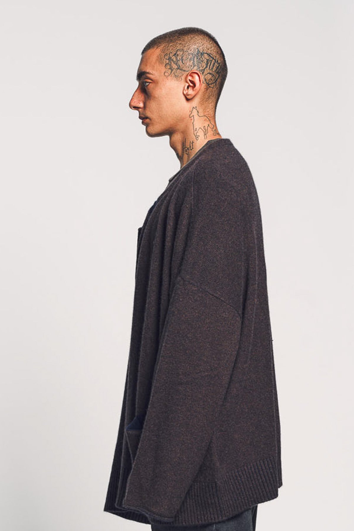 ZIGGY CHEN | CREWNECK CARDIGAN