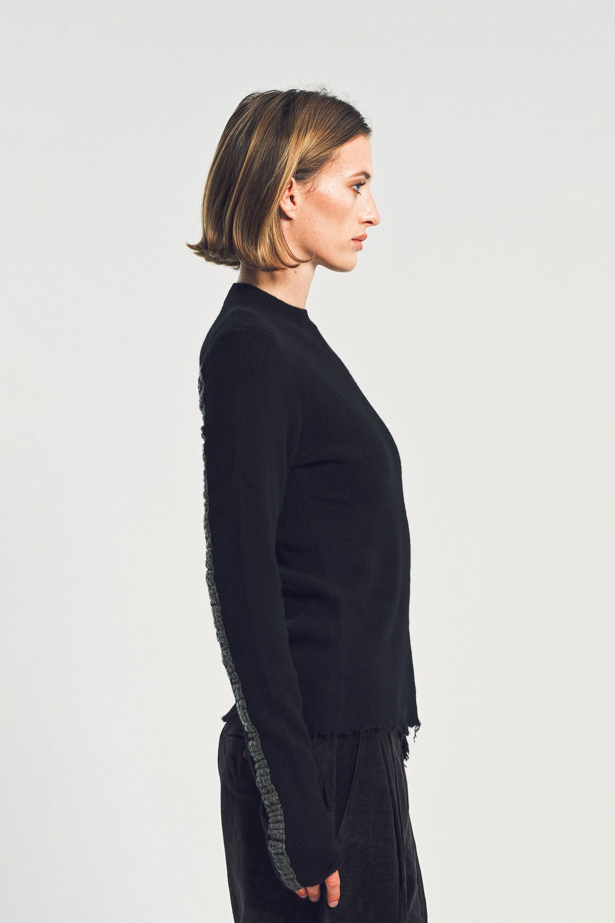 ZIGGY CHEN | CREWNECK SWEATER