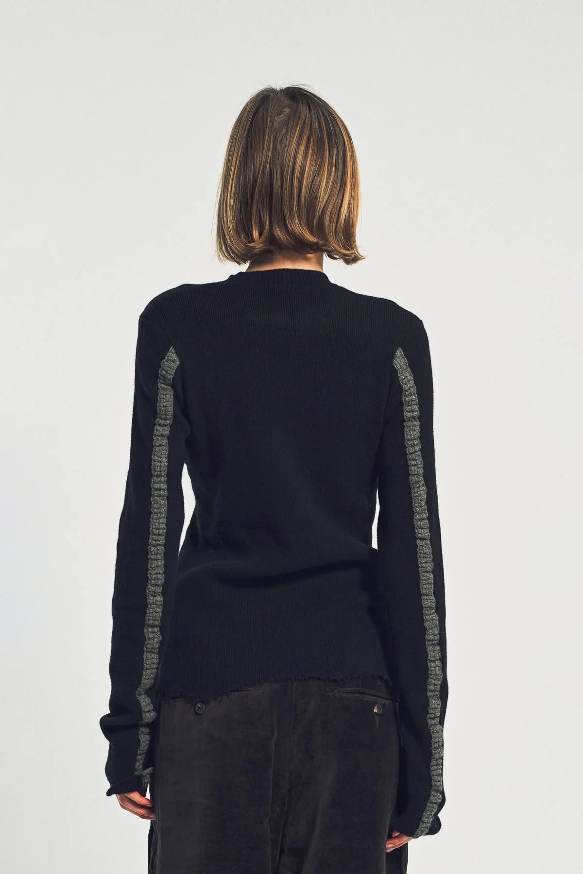 ZIGGY CHEN | CREWNECK SWEATER