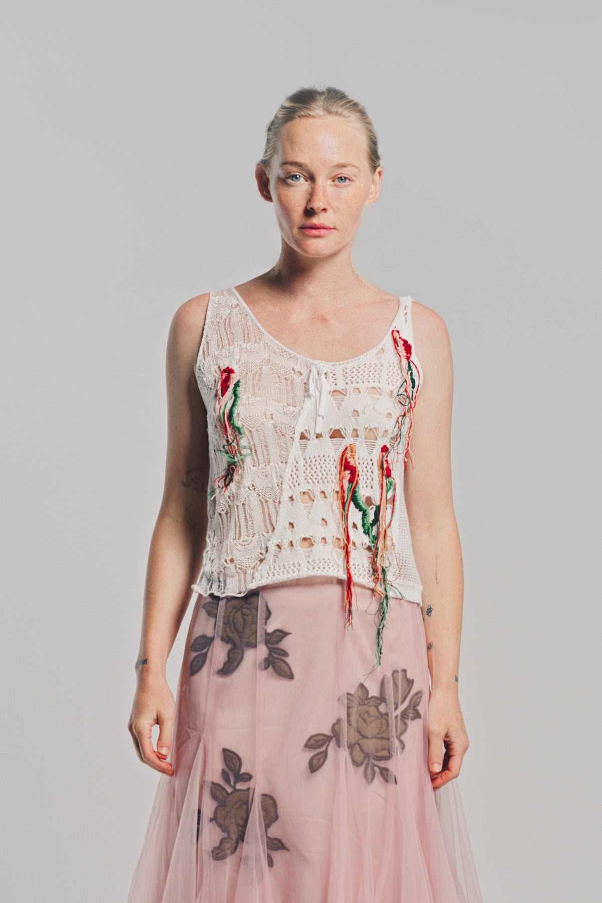 CAROLINE HU | FLORAL EMBROIDERED TANK TOP