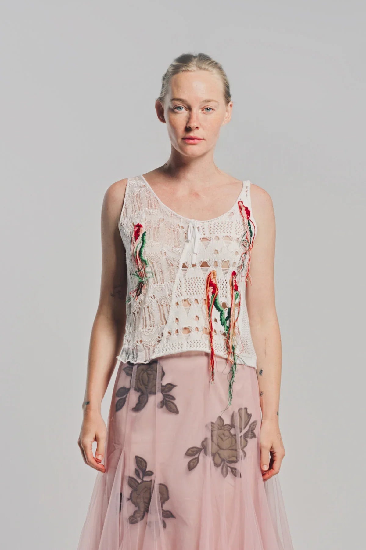 CAROLINE HU | FLORAL EMBROIDERED TANK TOP