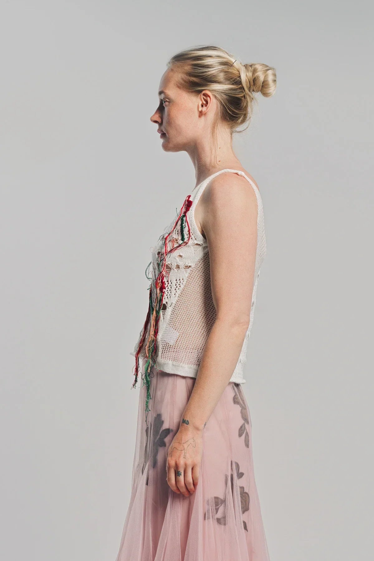 CAROLINE HU | FLORAL EMBROIDERED TANK TOP