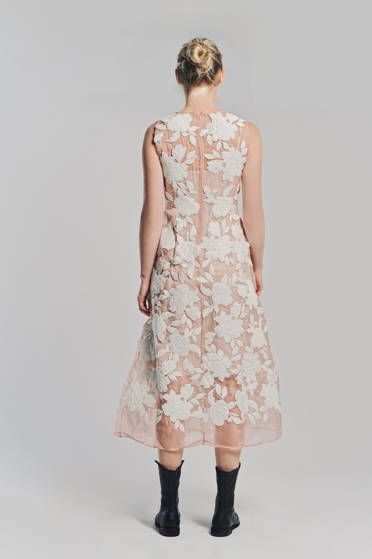 CAROLINE HU | FLORAL QUILTED ORGANZA DRESS