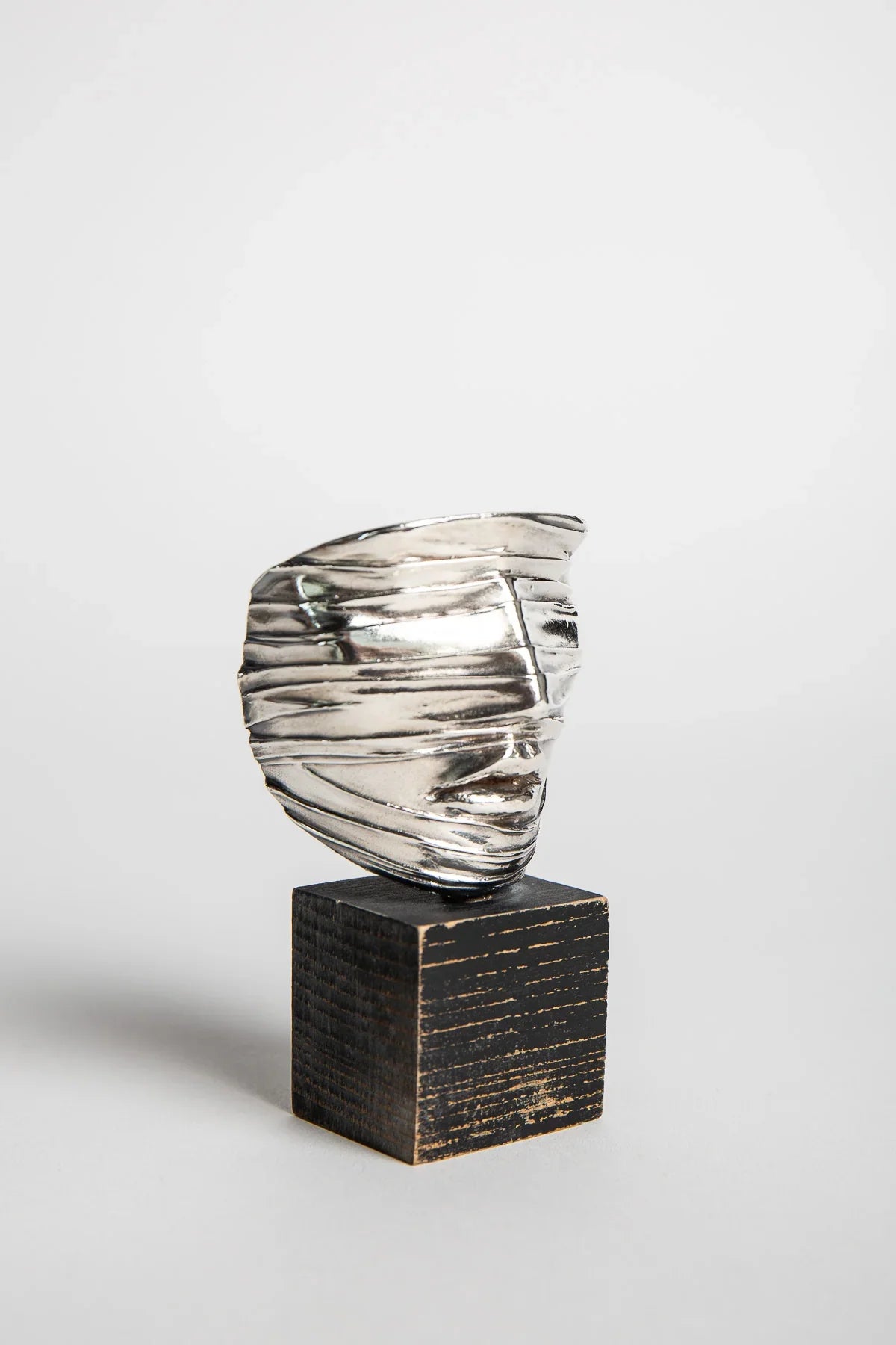 IGOR MITORAJ | 1977 VEILED FACE SCULPTURE