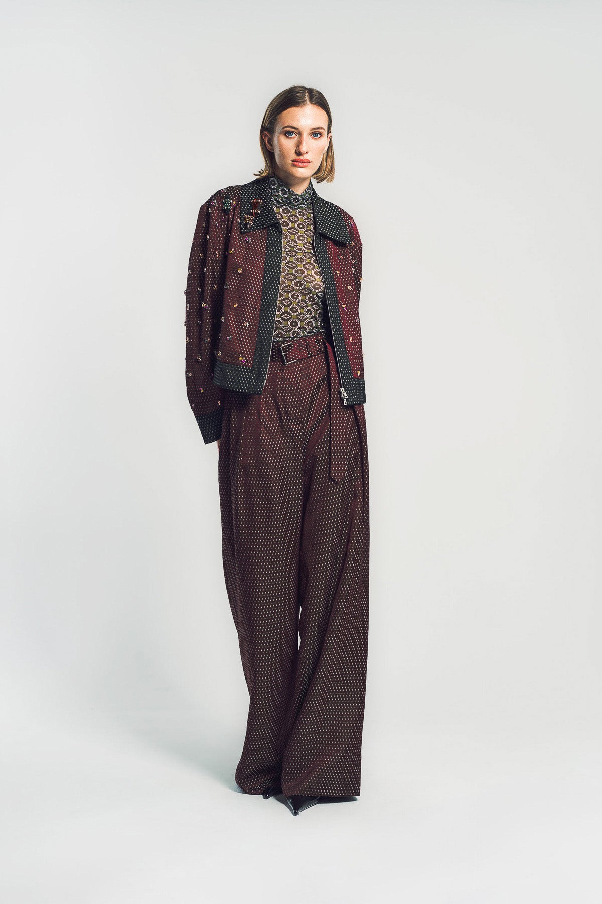 Dries Van Noten ジャケット 黒 赤 緑 DRIES VAN NOTEN | EMBELLISHED JACKET