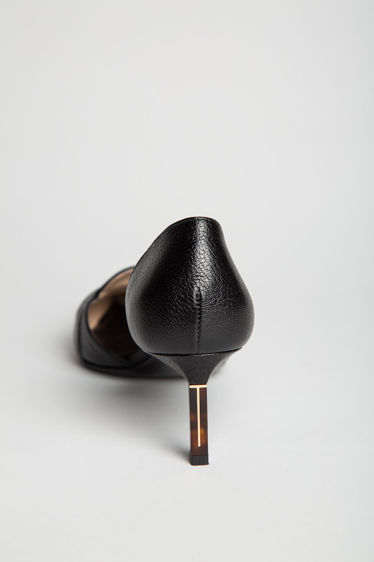 TOM FORD | SUPPLE GRAIN LEATHER EVA D'ORSAY PUMPS