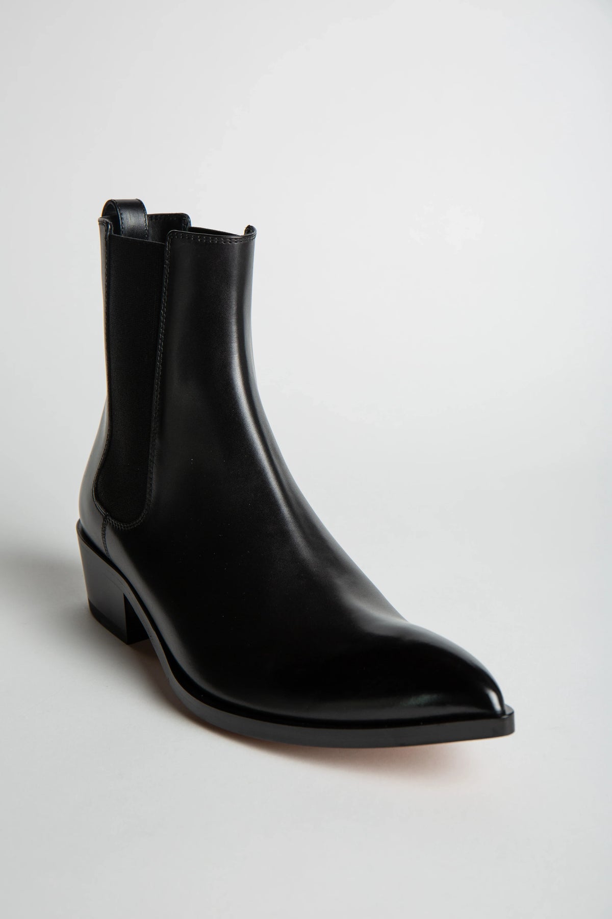TOM FORD | BURNISHED LEATHER CHELSEA BOOTS