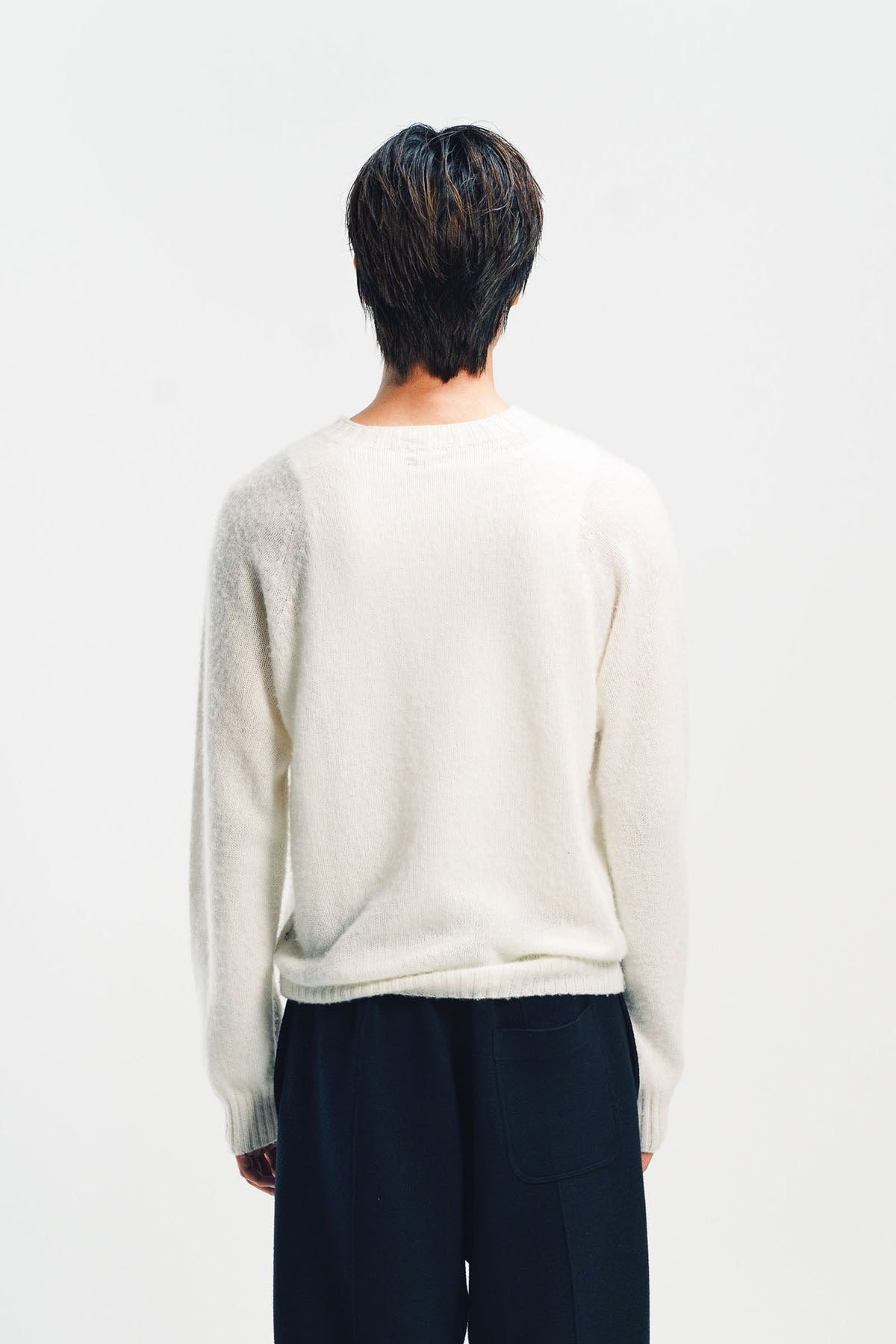 TOM FORD | SCOTTISH TEASEL CASHMERE CREWNECK SWEATER