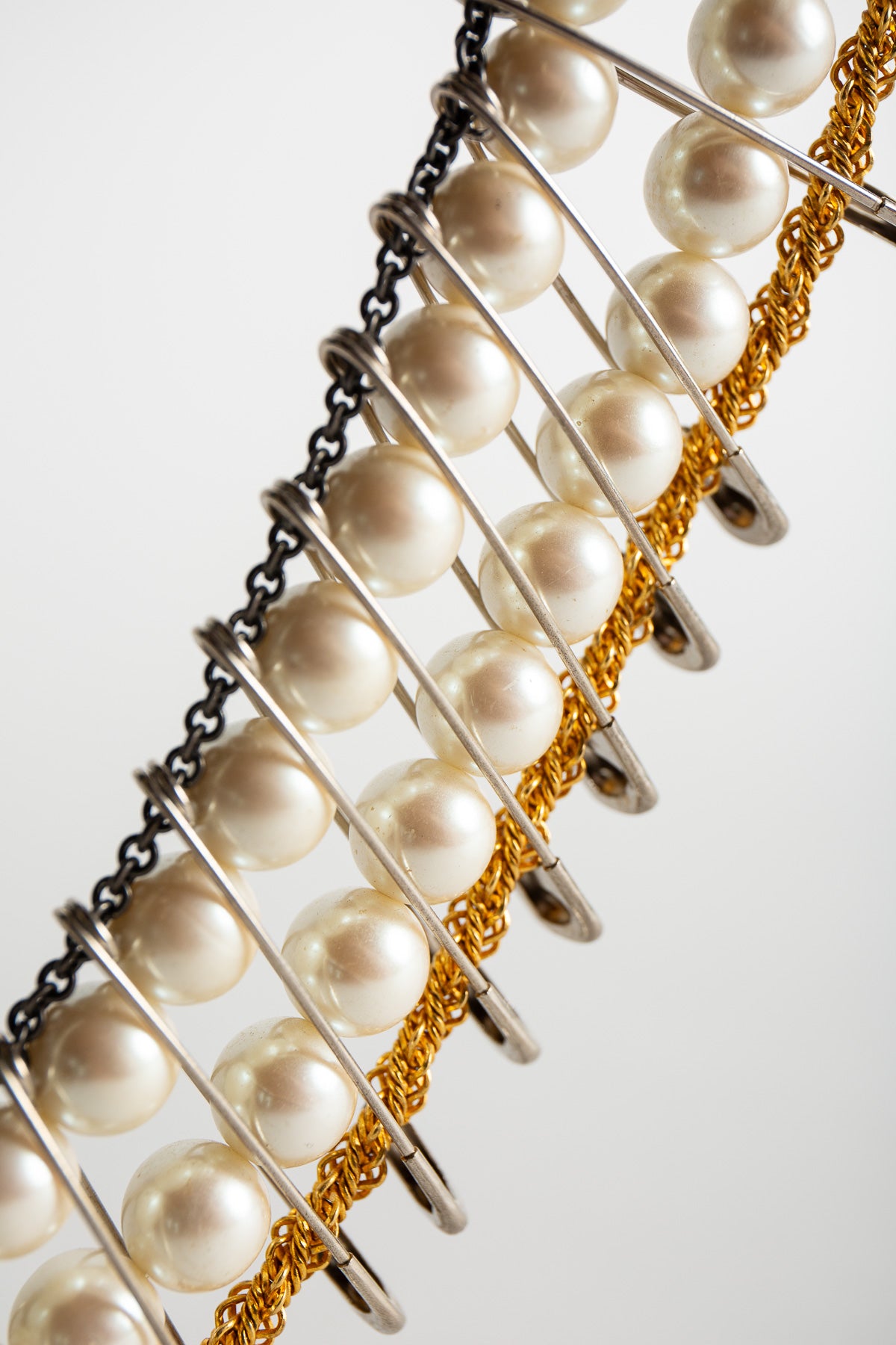 TOM BINNS | UPTOWN ROCKER BIG PEARL NECKLACE