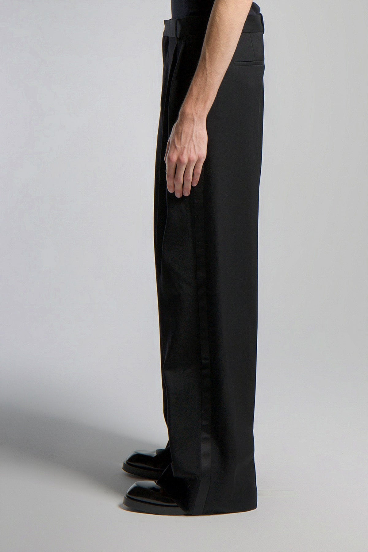 SAINT LAURENT | WIDE-LEG TUXEDO PANTS