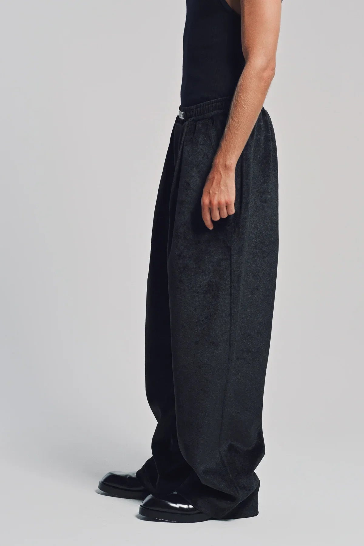 LOUIS GABRIEL NOUCHI | VELVET SWEATPANTS
