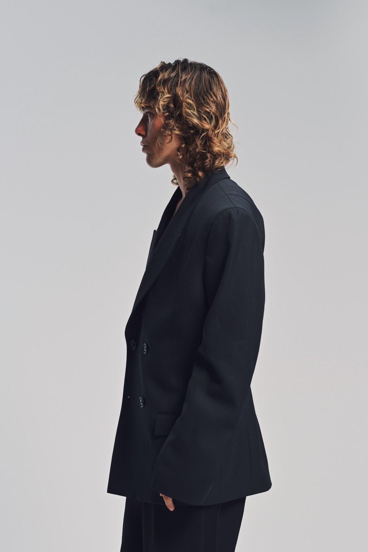 LOUIS GABRIEL NOUCHI | 4-BUTTON DOUBLE BREASTED BLAZER