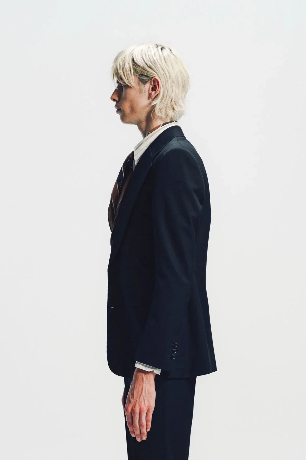KYOSUKE KUNIMOTO | NOIR NOTCHED LAPEL JACKET