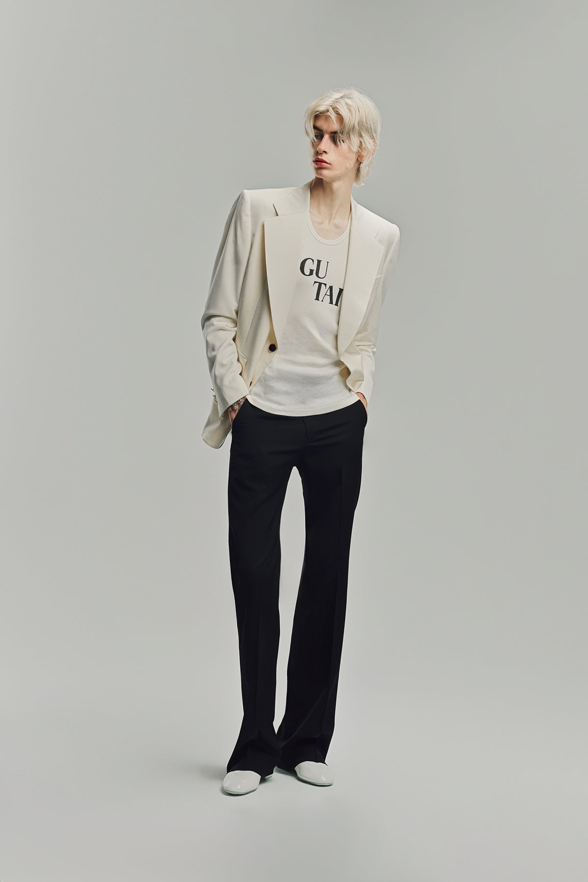 KYOSUKE KUNIMOTO | IVORY NOTCH LAPEL JACKET