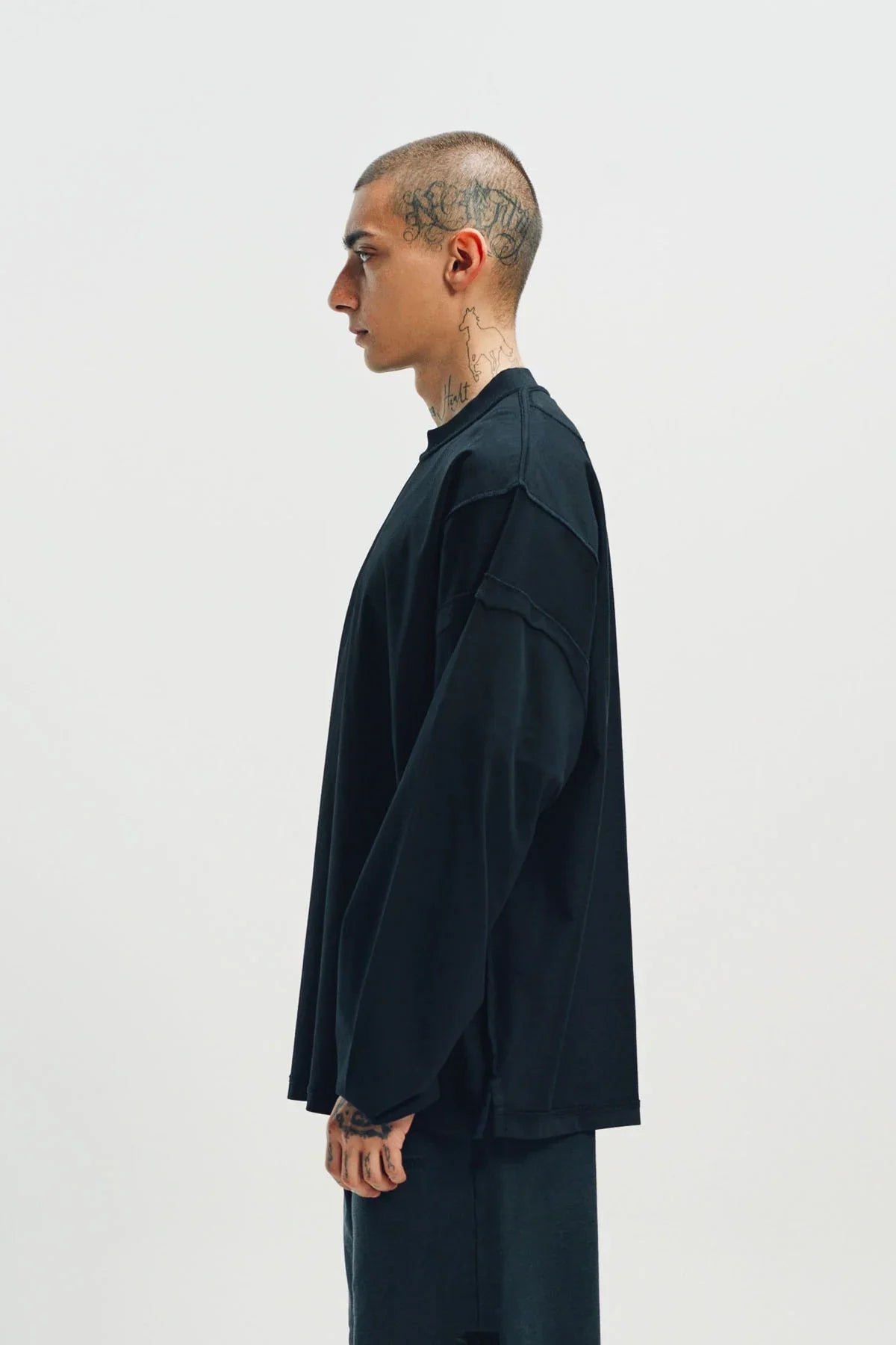 VETEMENTS | 'SHUT DOWN' EMBROIDERED REWORK LONG SLEEVE SHIRT