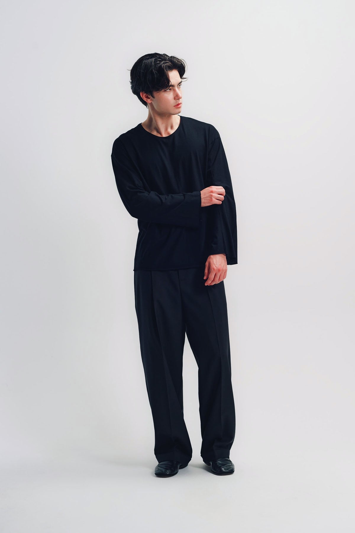 Individual Sentiments | Loose Fit Long Sleeve T-shirt