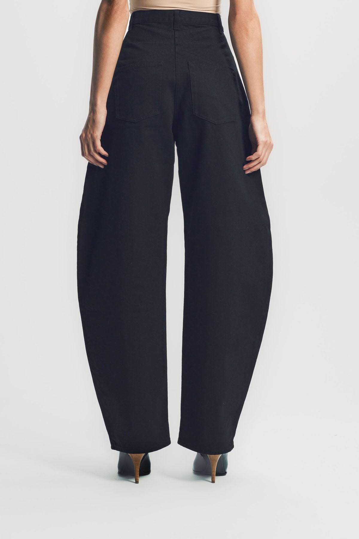 ALAÏA | ROUND DENIM PANTS