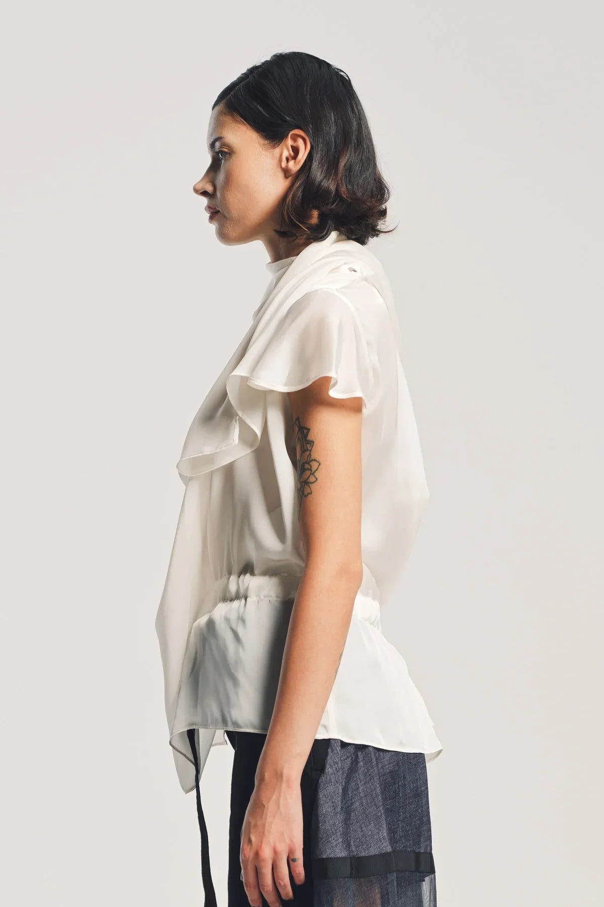 SACAI | SATIN COTTON T-SHIRT