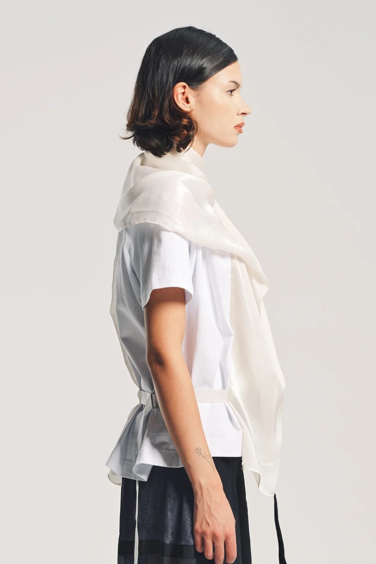 SACAI | SATIN COTTON T-SHIRT