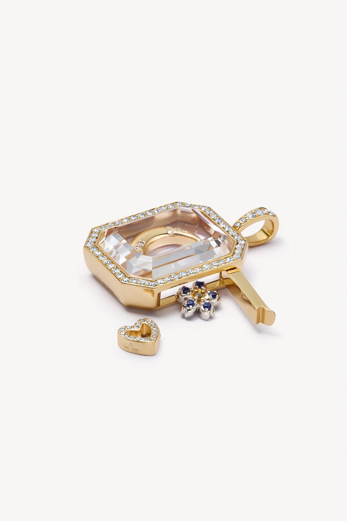 LOQUET LONDON | CRESCENT MOON CHARM