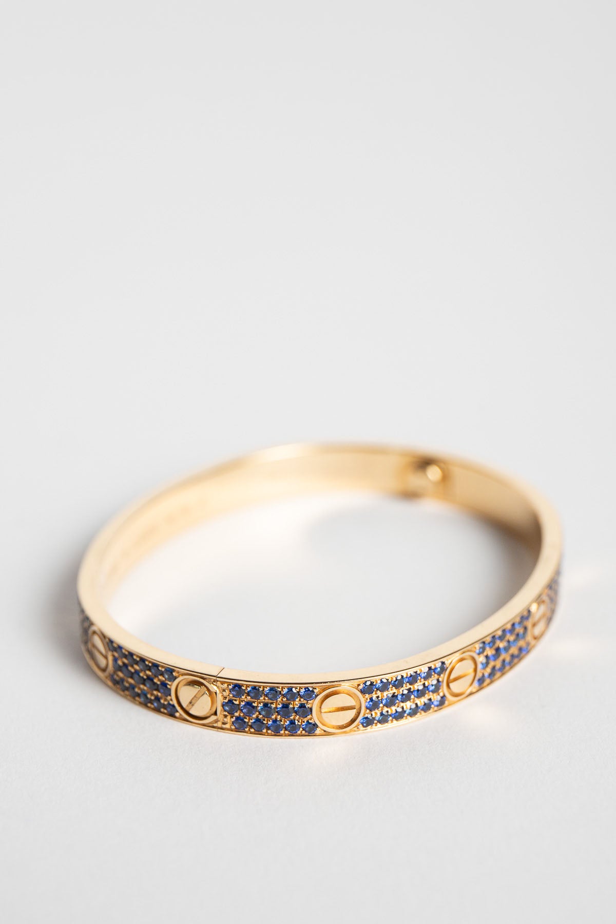 CARTIER | 18K YELLOW GOLD, SAPPHIRE LOVE BRACELET
