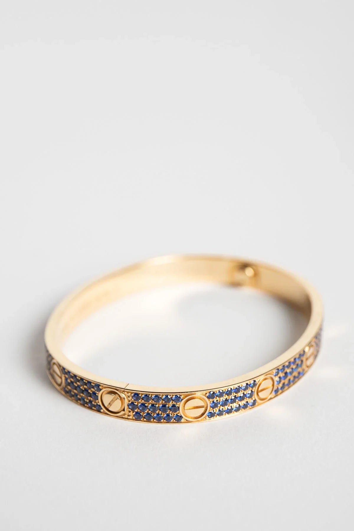 CARTIER | CUSTOM SAPPHIRE LOVE BRACELET