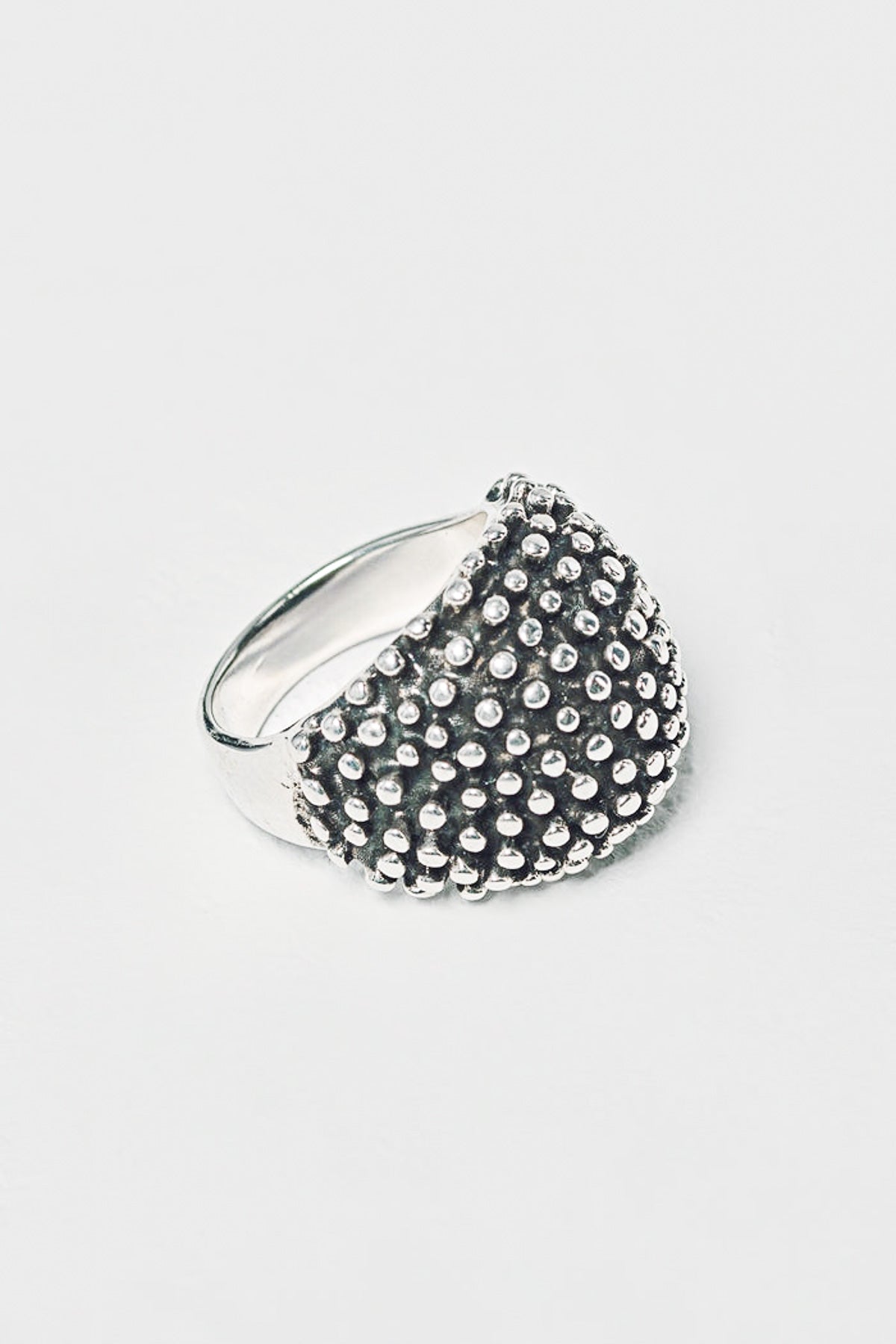 MAXFIELD VINTAGE | VOODOO RAY RING