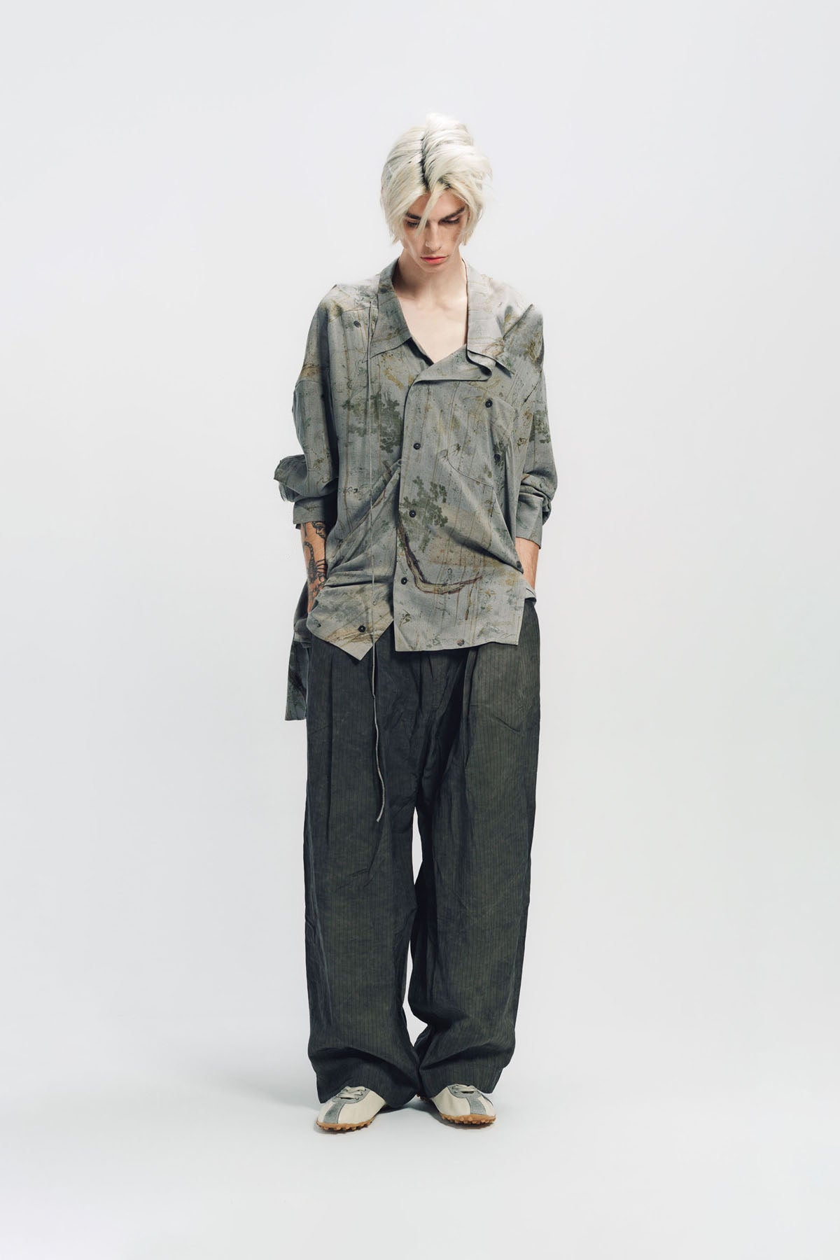 ZIGGY CHEN | DIGITAL PRINT ASYMMETRIC SHIRT