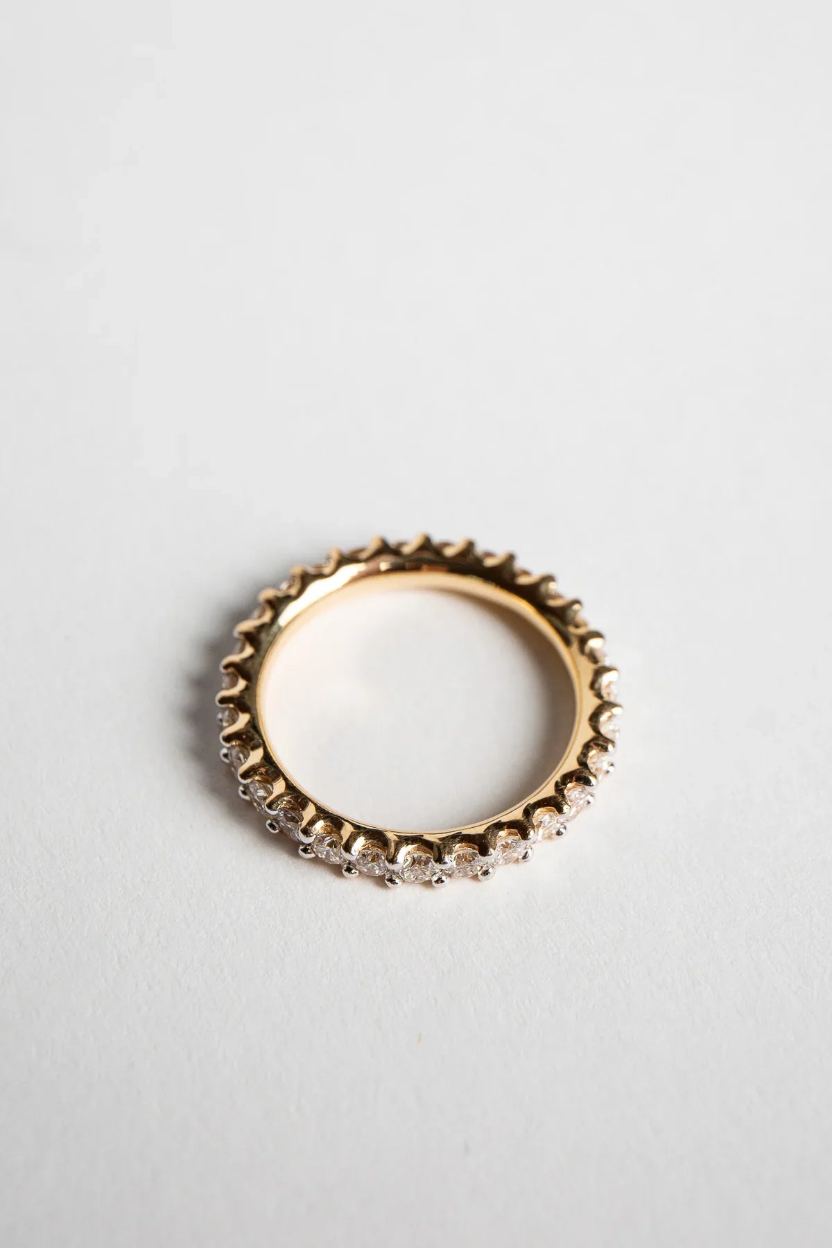 ADI HANDMADE | YELLOW GOLD AND DIAMOND ROUND RING