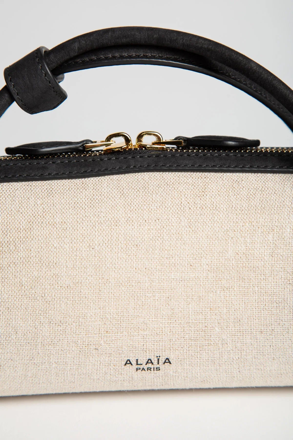 ALAÏA | LE TECKEL CLUTCH