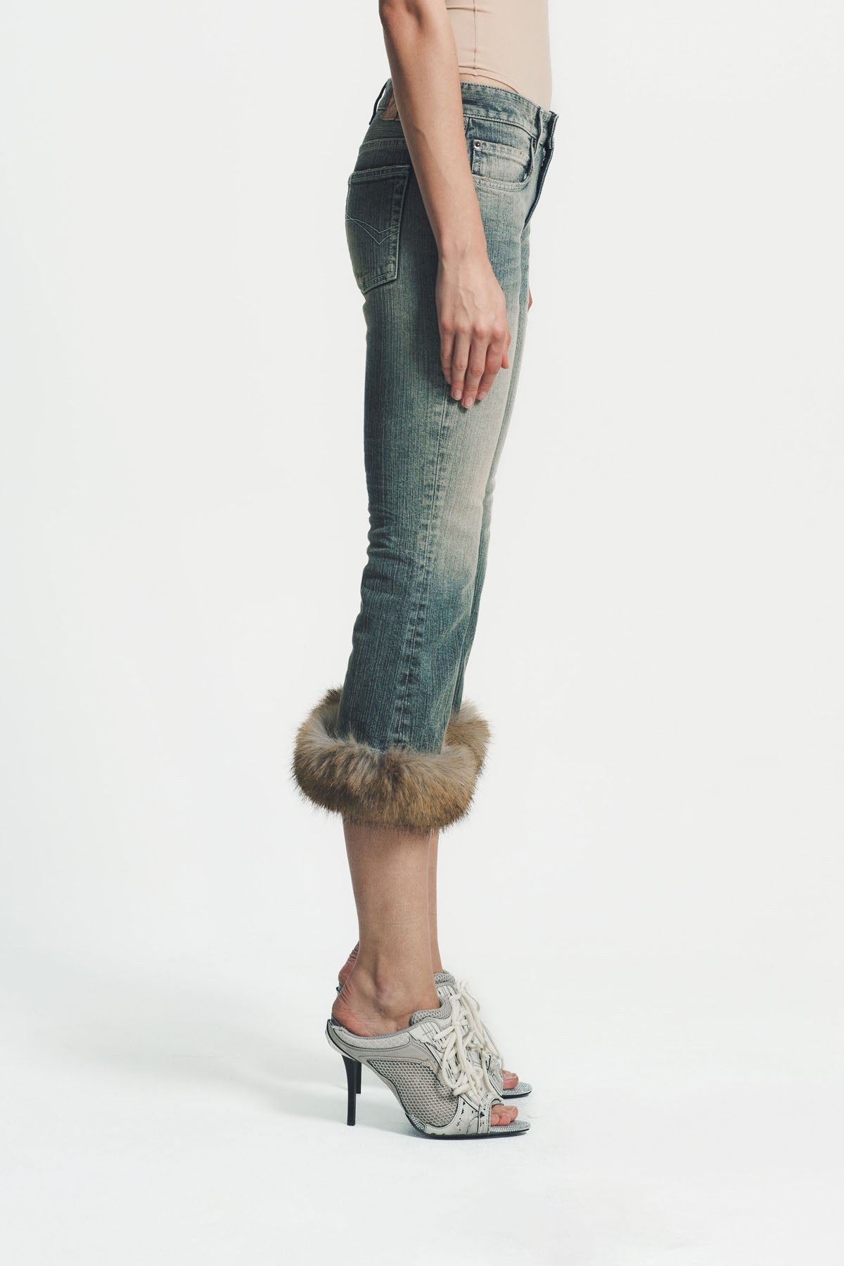 BALENCIAGA | FUR TRIM FLARED CAPRI PANTS