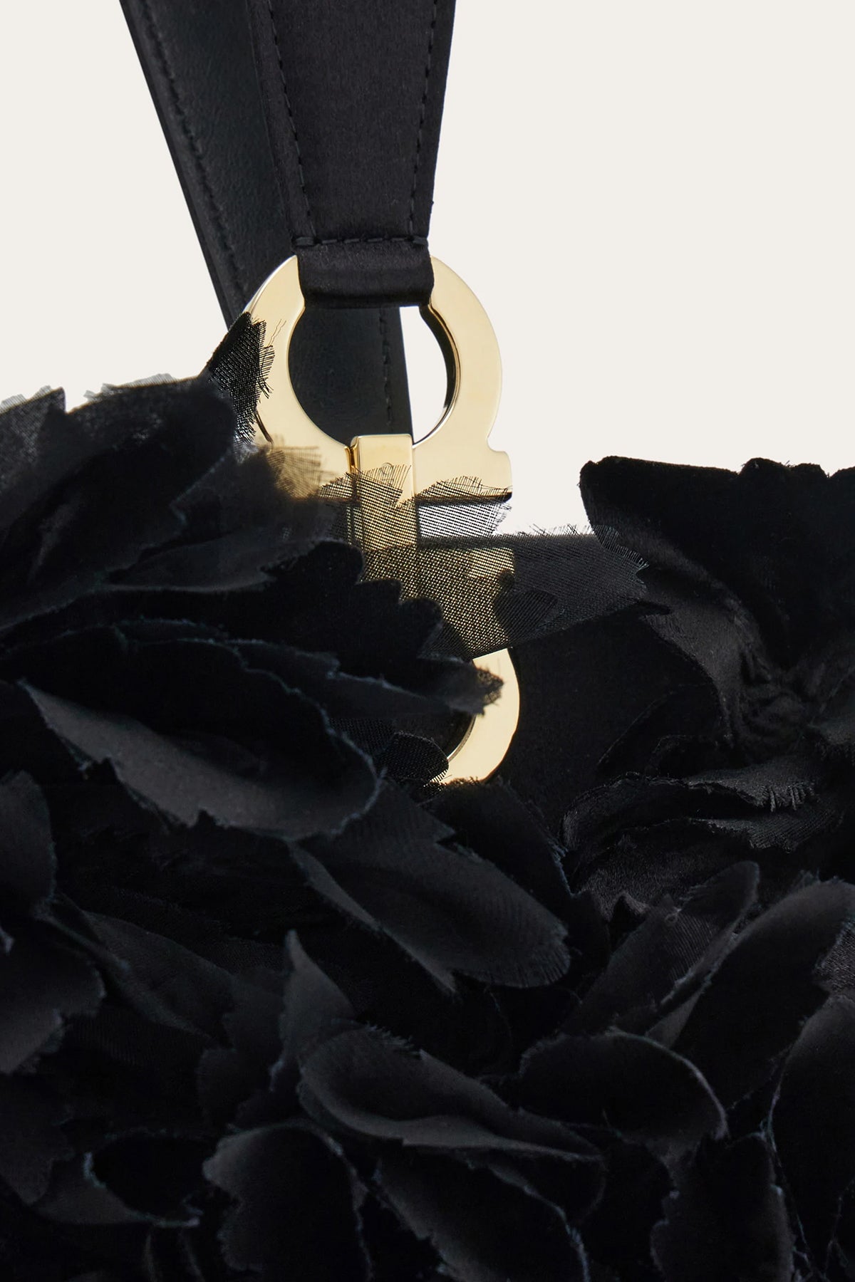 FERRAGAMO | MINI FLORAL CLUTCH