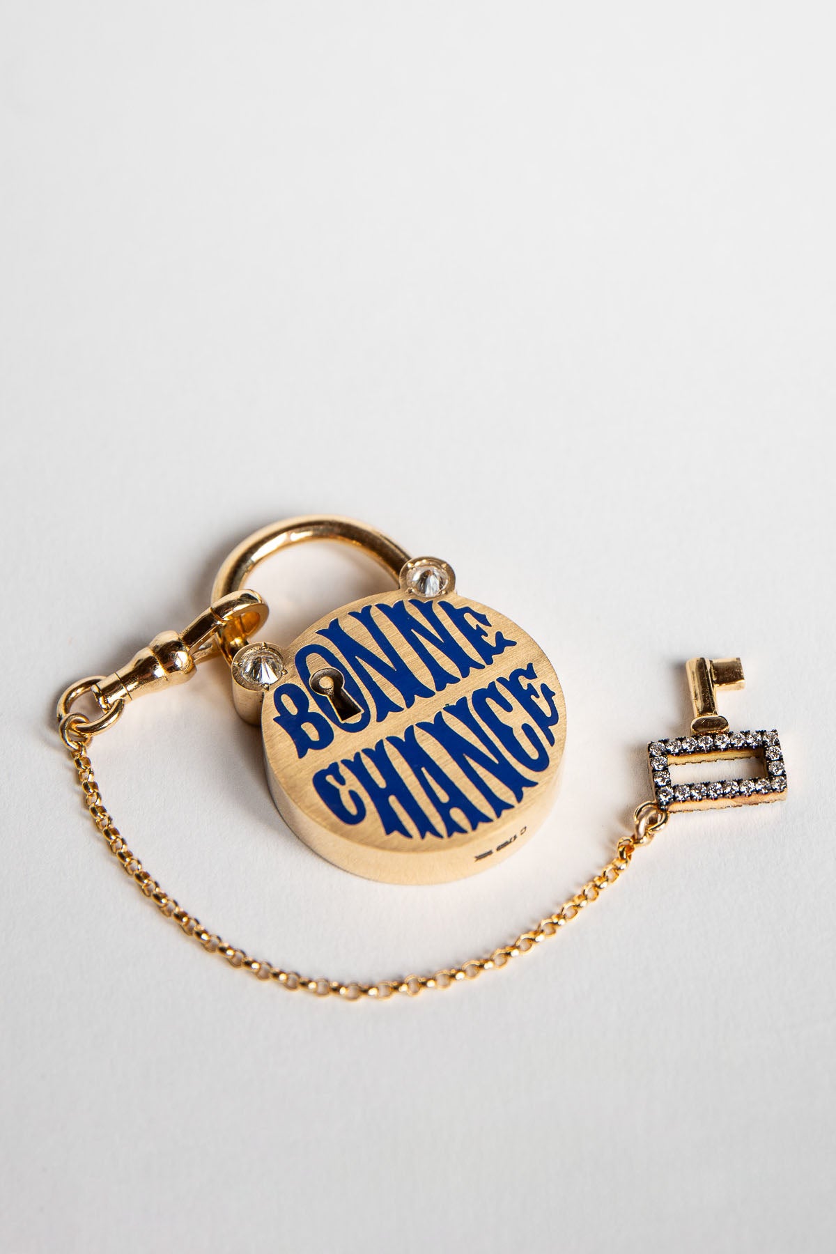 CIRCA 1700 | BONNE CHANCE PADLOCK PENDANT