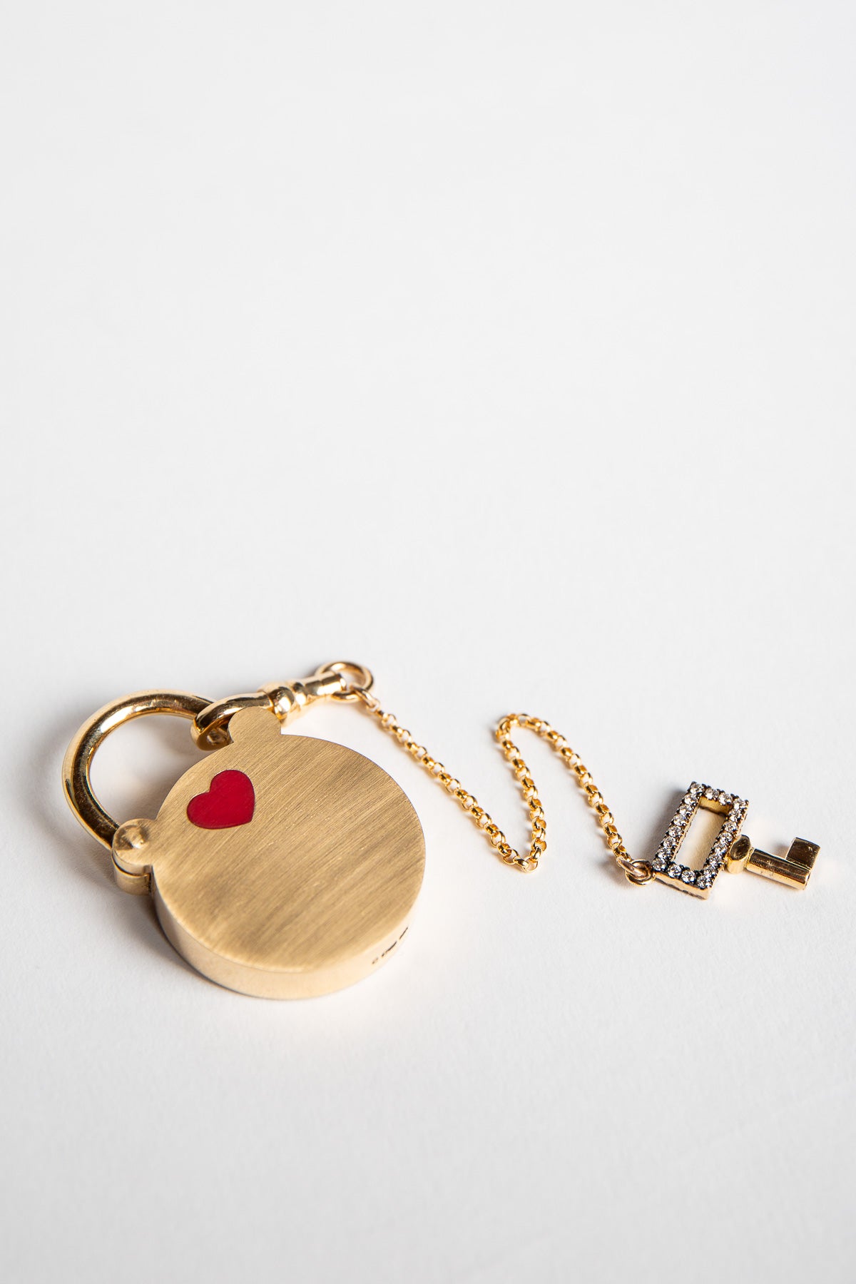CIRCA 1700 | BONNE CHANCE PADLOCK PENDANT