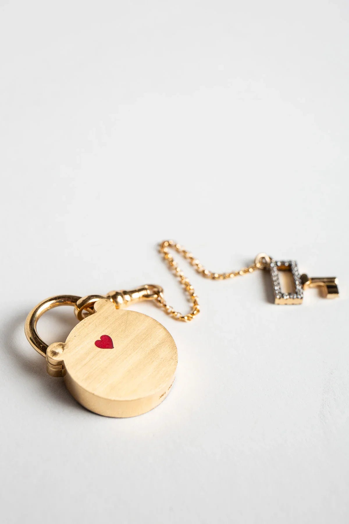 CIRCA 1700 | SQUARE PEG DIAMOND PADLOCK PENDANT