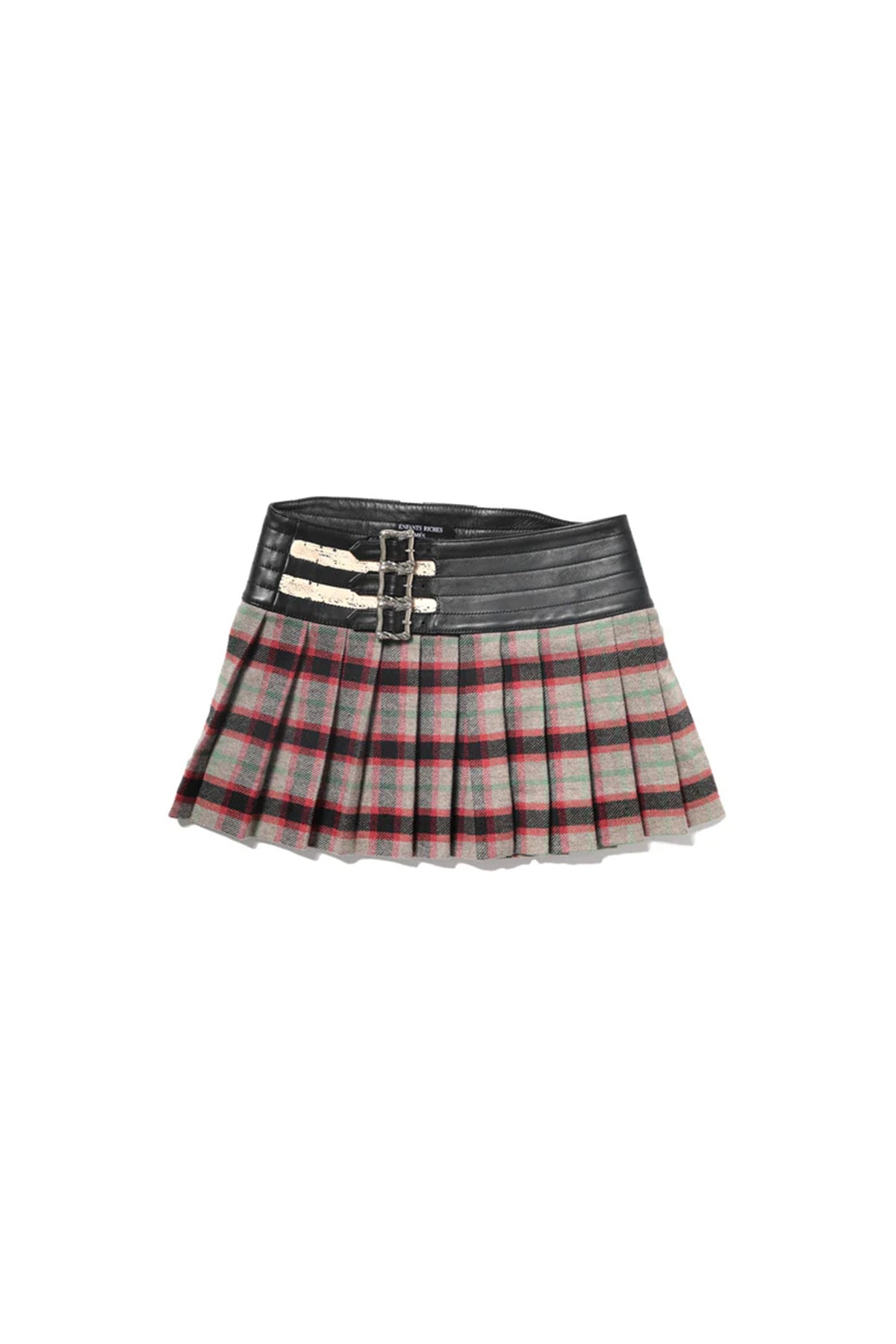 ENFANTS RICHES DÉPRIMÉS | DOG IN RESTAINT SKIRT